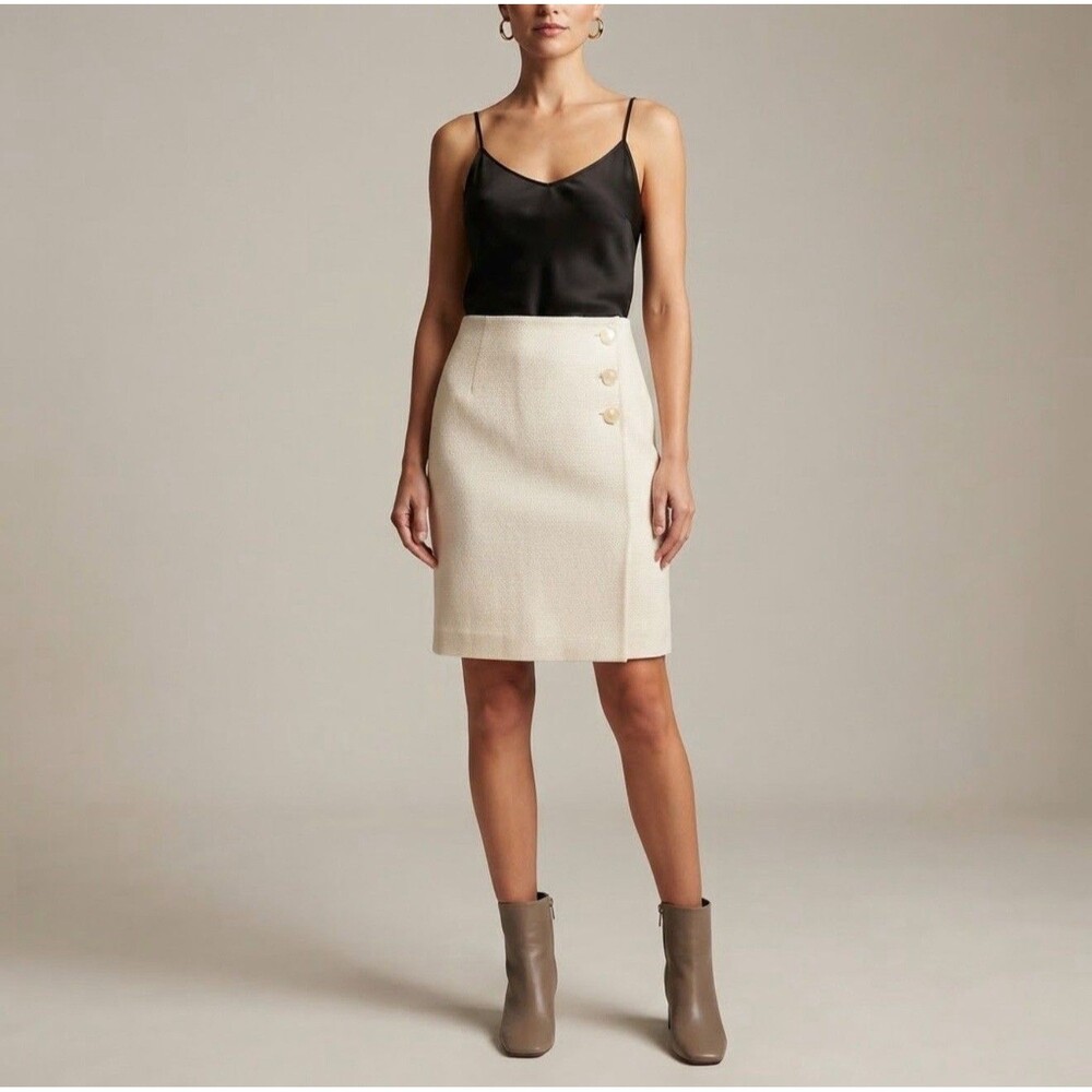 NWT Ann Taylor Petite Cream White Textured Straight Pencil Skirt Size 0P NEW $98